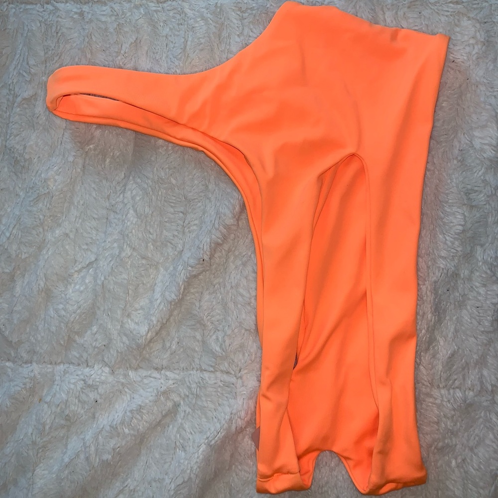 Bathing suit top